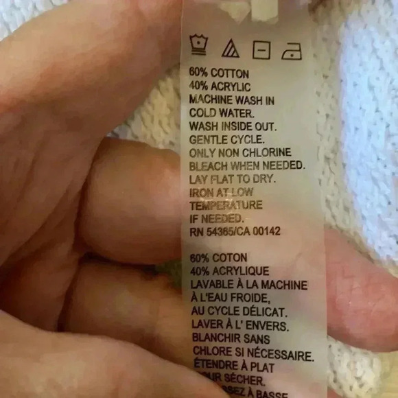 Alia off-white sweater w crazy quilt pattern in cotton/acrylic  w 3/4 sleeves - Picture 4 of 6